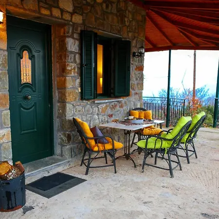 Дом отдыха Marianda's House - Mountain Views & Rustic Charm